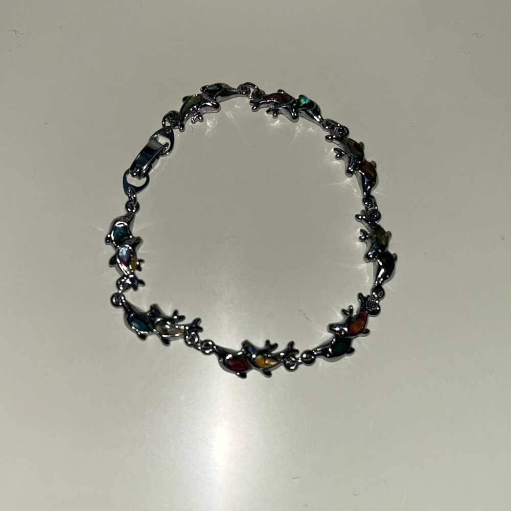 Vintage| Silver Tone Multi Color Paua Shell Dolphin Charm Bracelet!!